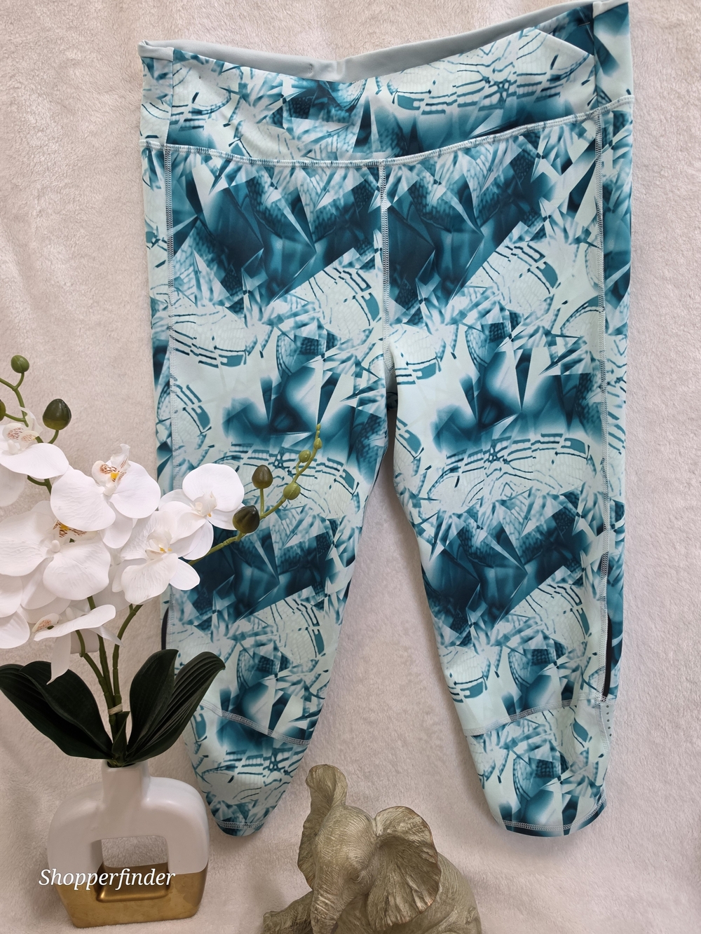 Adidas Supernova Climalite Cropped Athletic Capri Leggings. L